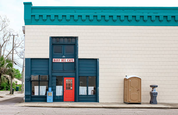 Best Porta potty rental for parties  in Auburn, KY